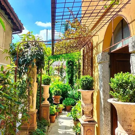Costanza * Magreglio